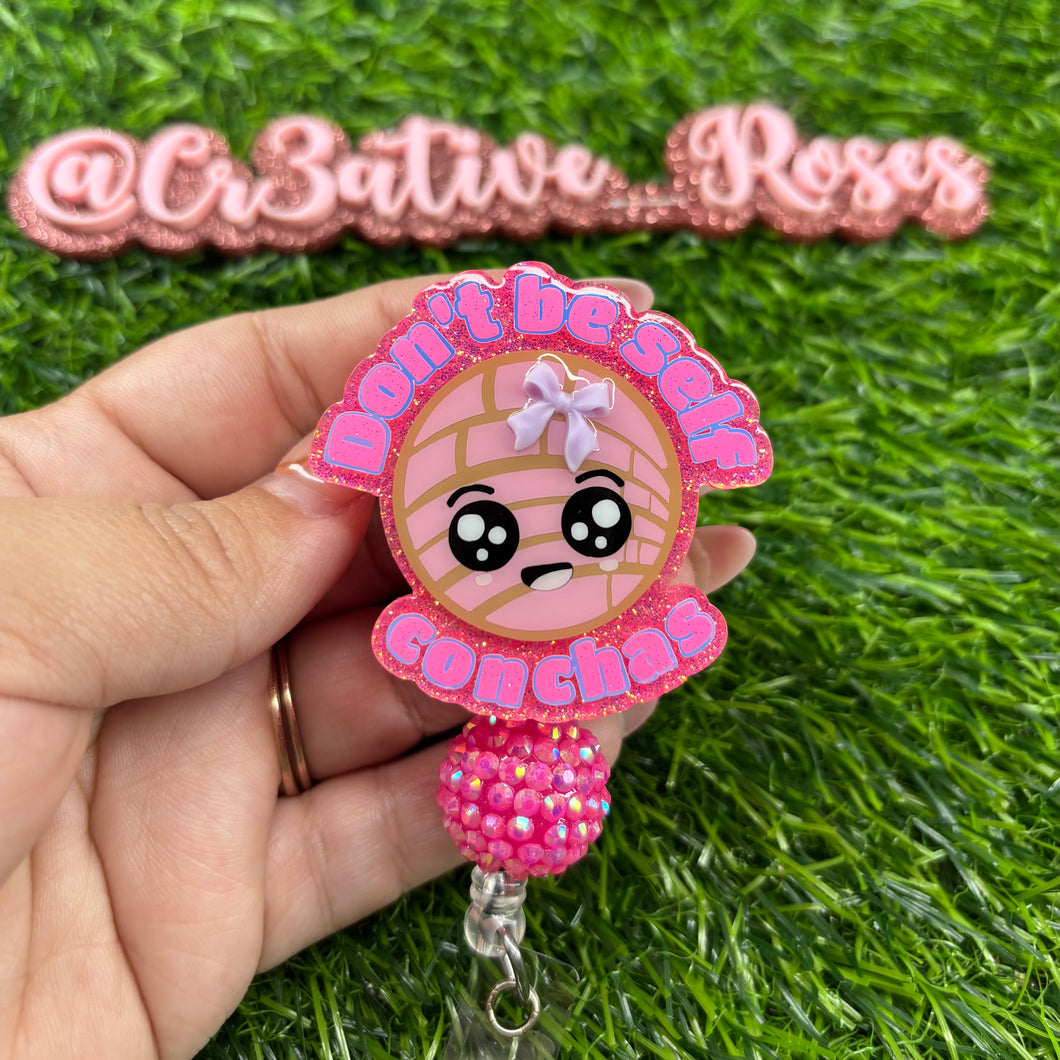 Self Conchas Badge Reel